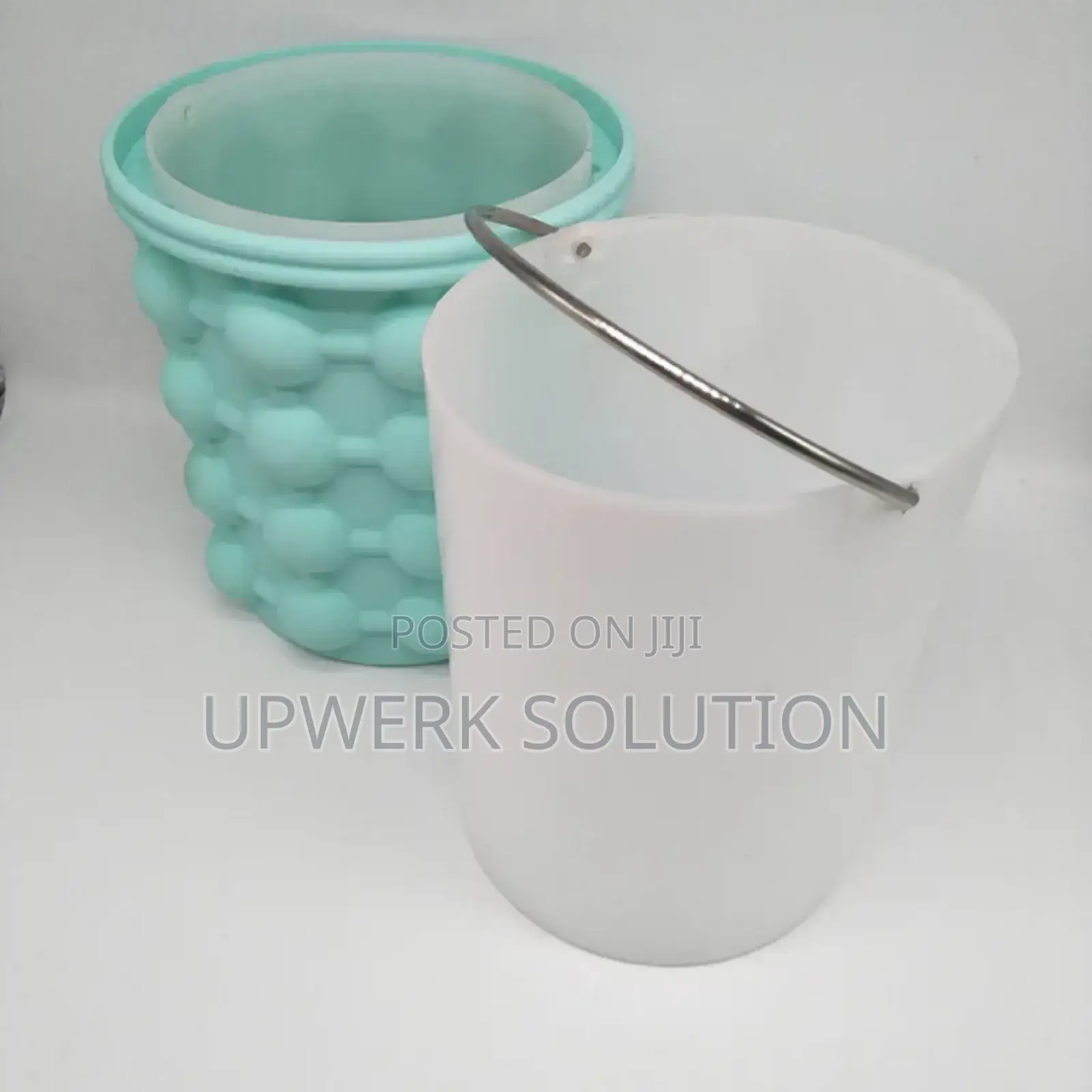  ICE Cube Maker Genie