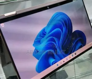 New Laptop HP Spectre X360 16GB Intel Core I7 SSD 512GB