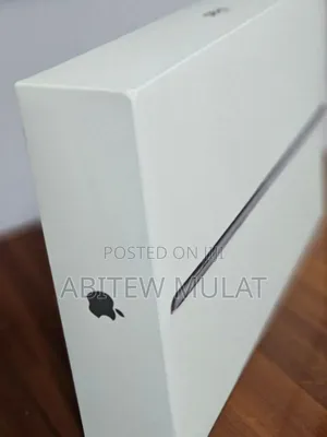 New Apple iPad 10.2 (2019) 64 GB Gray