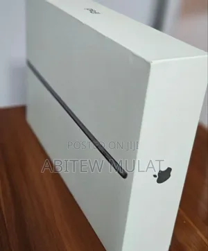 New Apple iPad 10.2 (2019) 64 GB Gray