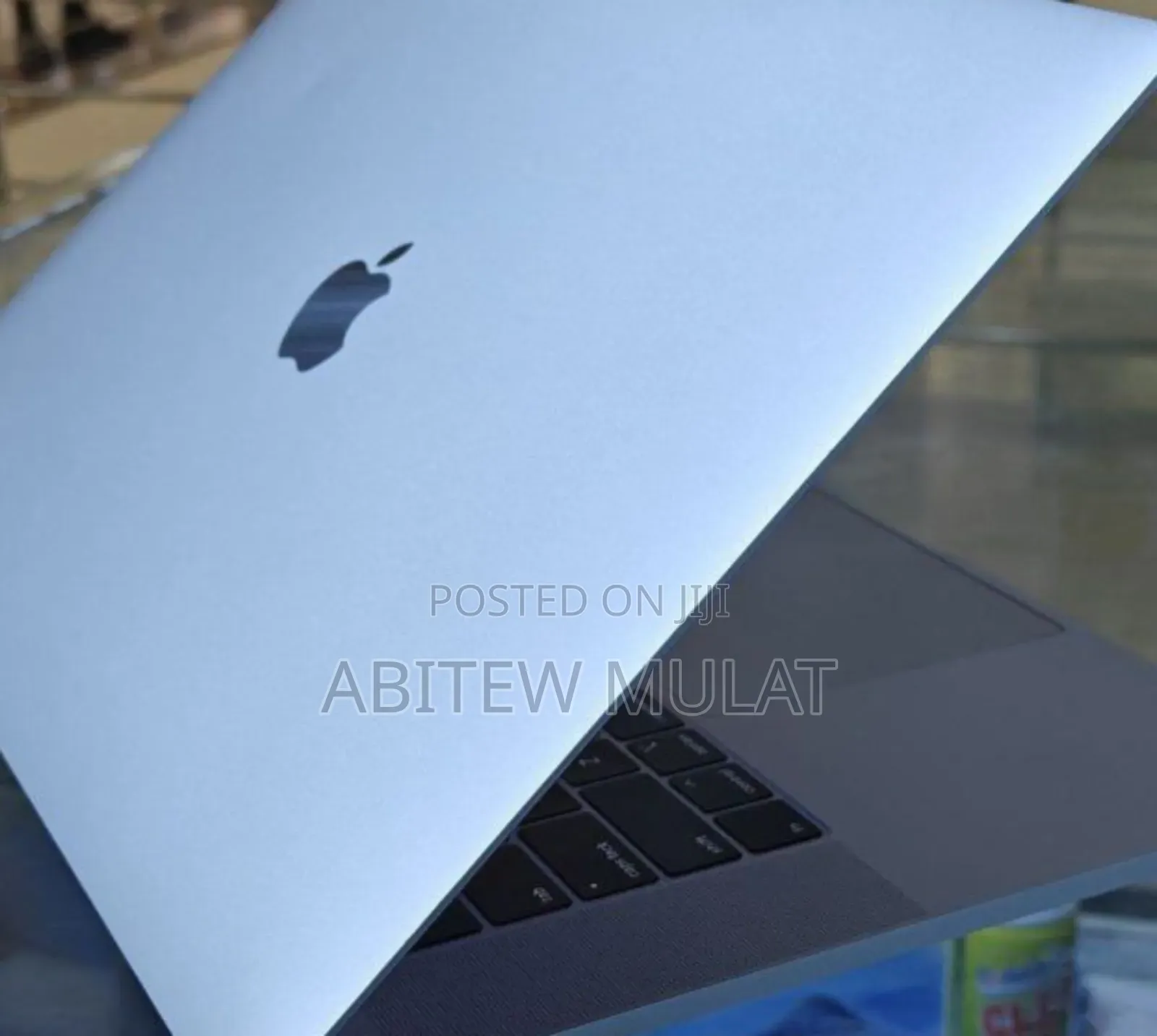 New Laptop Apple MacBook Pro 2019 16GB Intel Core I9 SSD 512GB