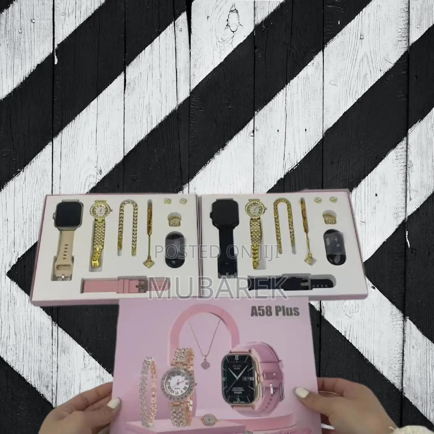 A58 Plus: Smartwatch and Jewelry