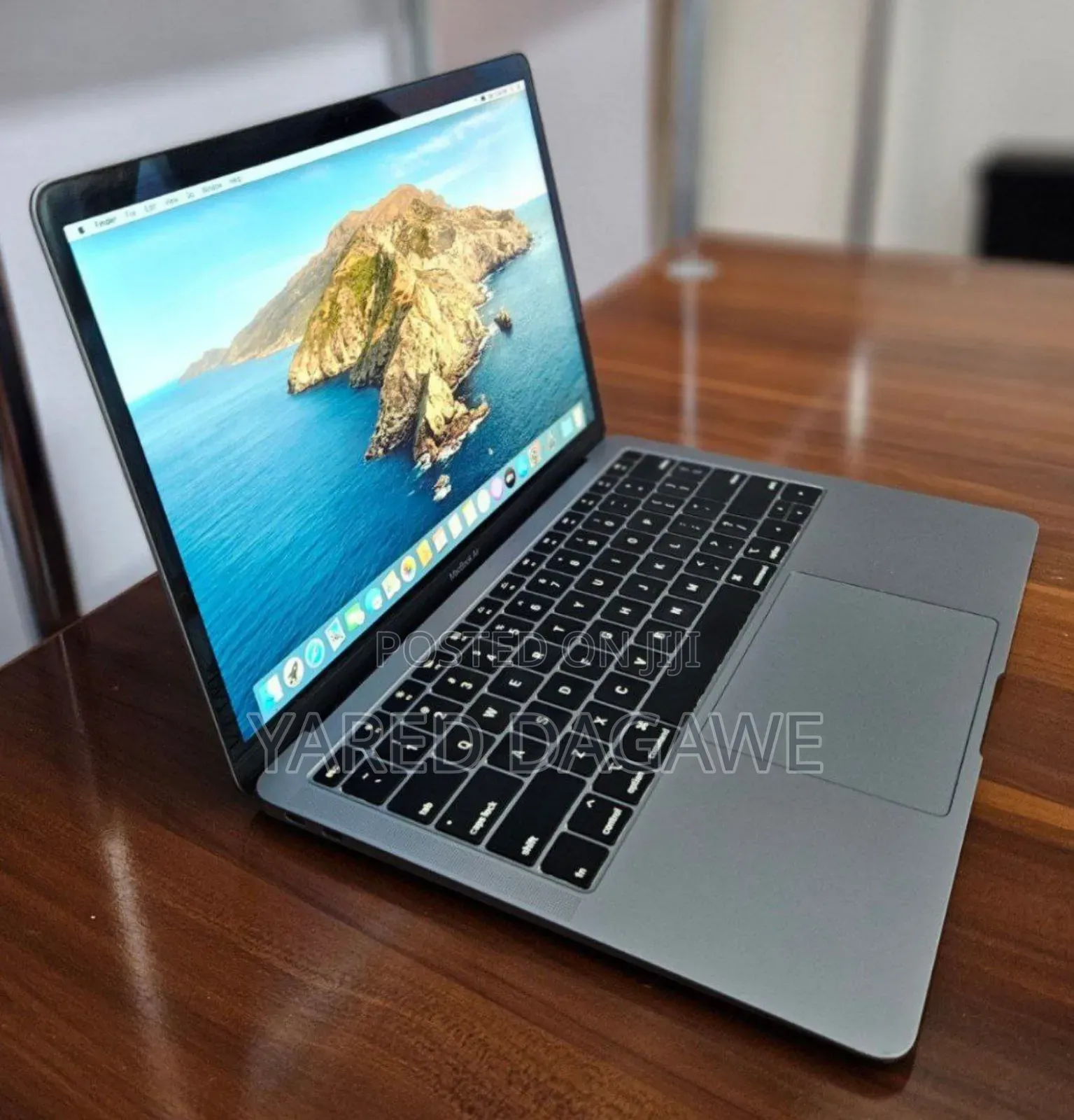 New Laptop Apple MacBook Air 2019 8GB Intel Core I5 SSD 128GB