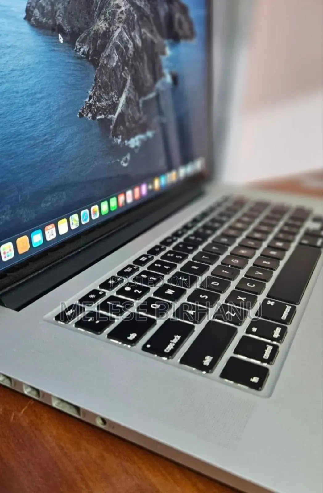 New Laptop Apple MacBook Pro 2014 16GB Intel Core I7 SSD 256GB