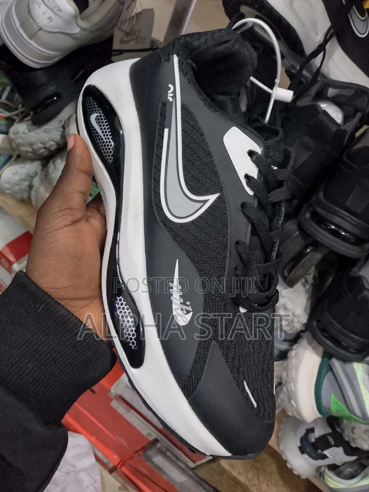 Nike Zoom Smooth High Quality Shoes for You