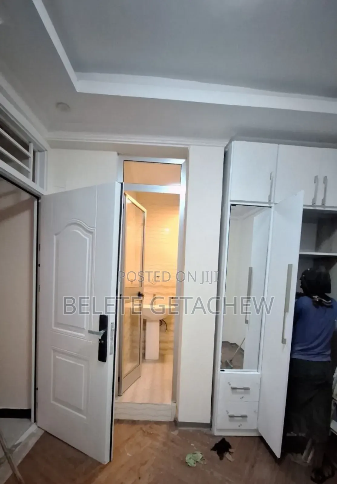 6bdrm House in Semit 72, G+3 Luxury, Bole for sale