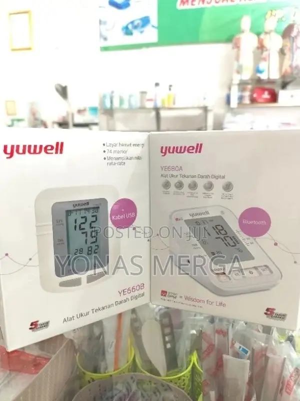 Digital Blood Pressure Monitor●User Without Anyone’S Support