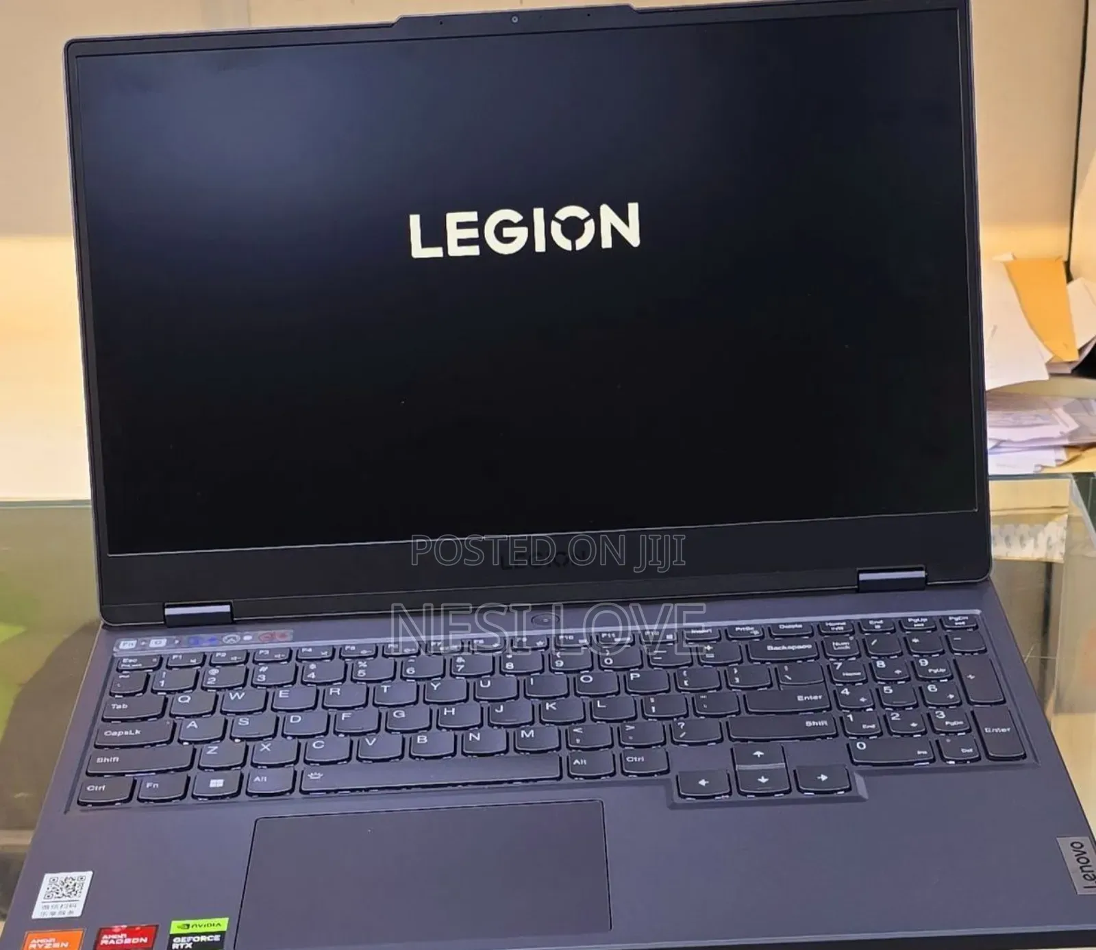 New Laptop Lenovo Legion 5 16GB AMD Ryzen 7 SSD 1T