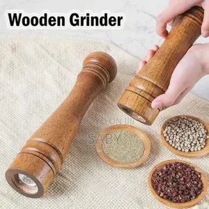 Wooden Pepper Grinder Spice Container