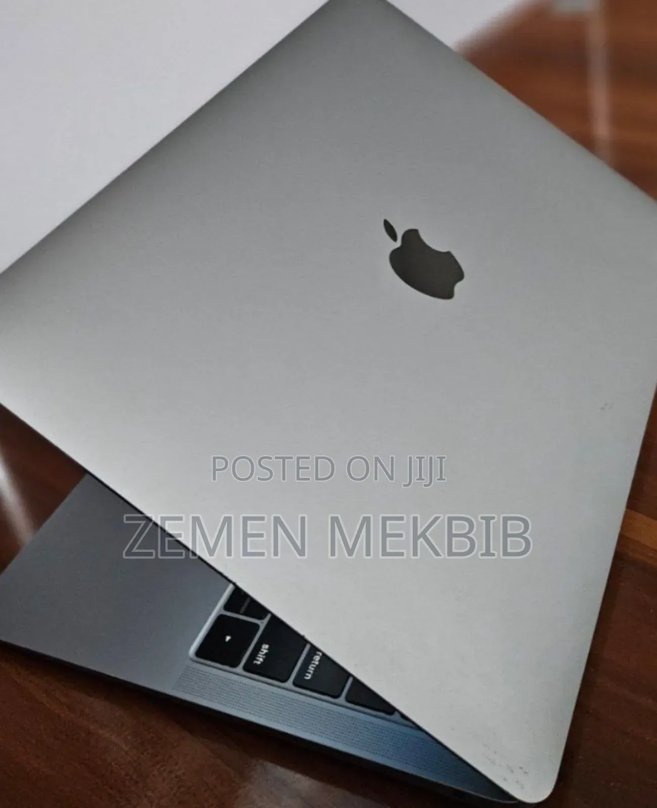 New Laptop Apple MacBook Air 2019 8GB Intel Core I5 SSD 128GB