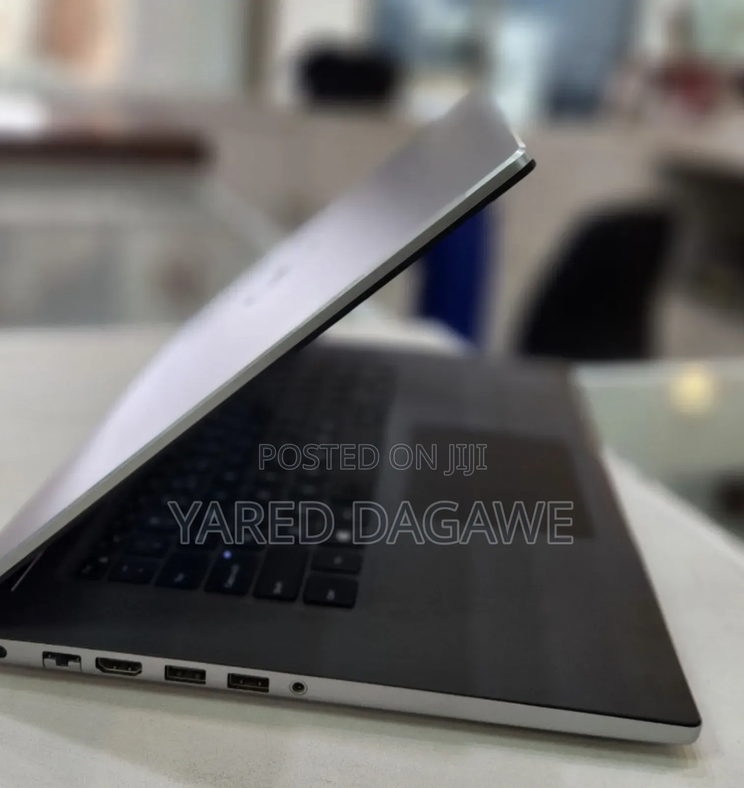 New Laptop Dell Inspiron 15 8GB Intel Core I5 HDD+SSD 1T