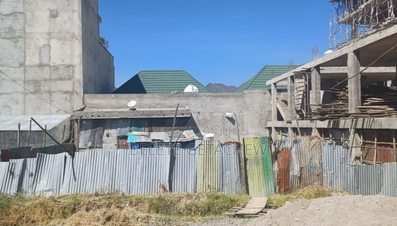 Land for Sale at Ayat 250sqm