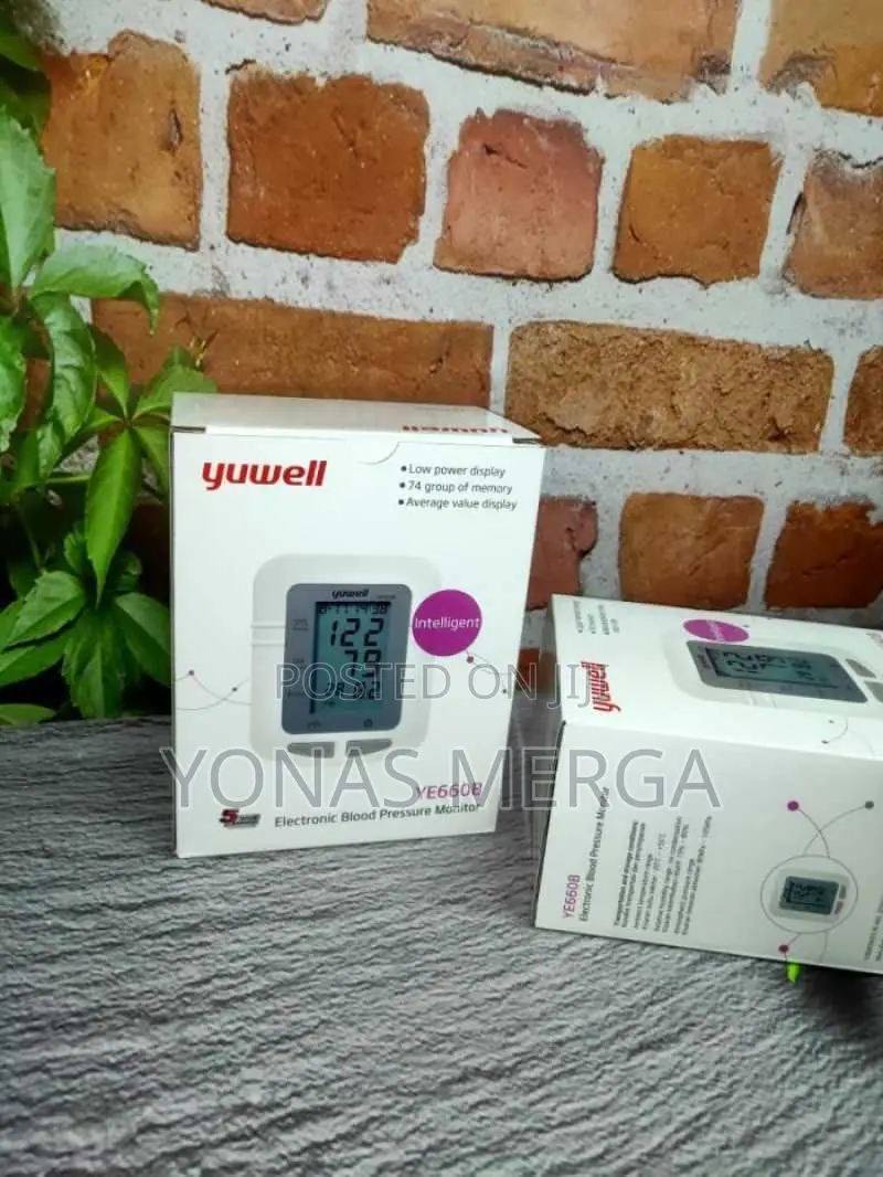 Blood Pressure Monitor☆BP Monitor Pw-218 (Daisy White)
