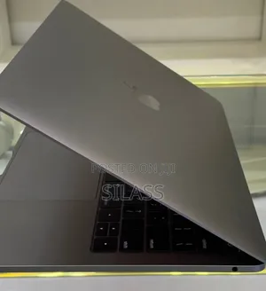 New Laptop Apple MacBook Air 2017 8GB Intel Core I5 SSD 512GB