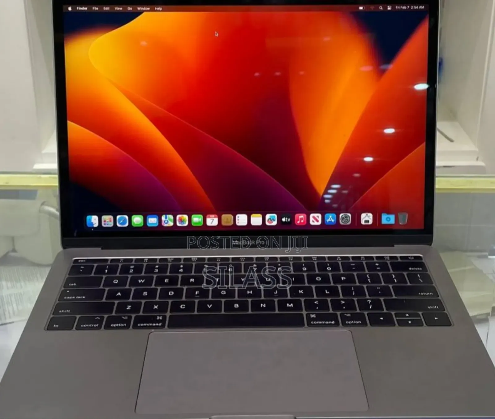 New Laptop Apple MacBook Air 2017 8GB Intel Core I5 SSD 512GB