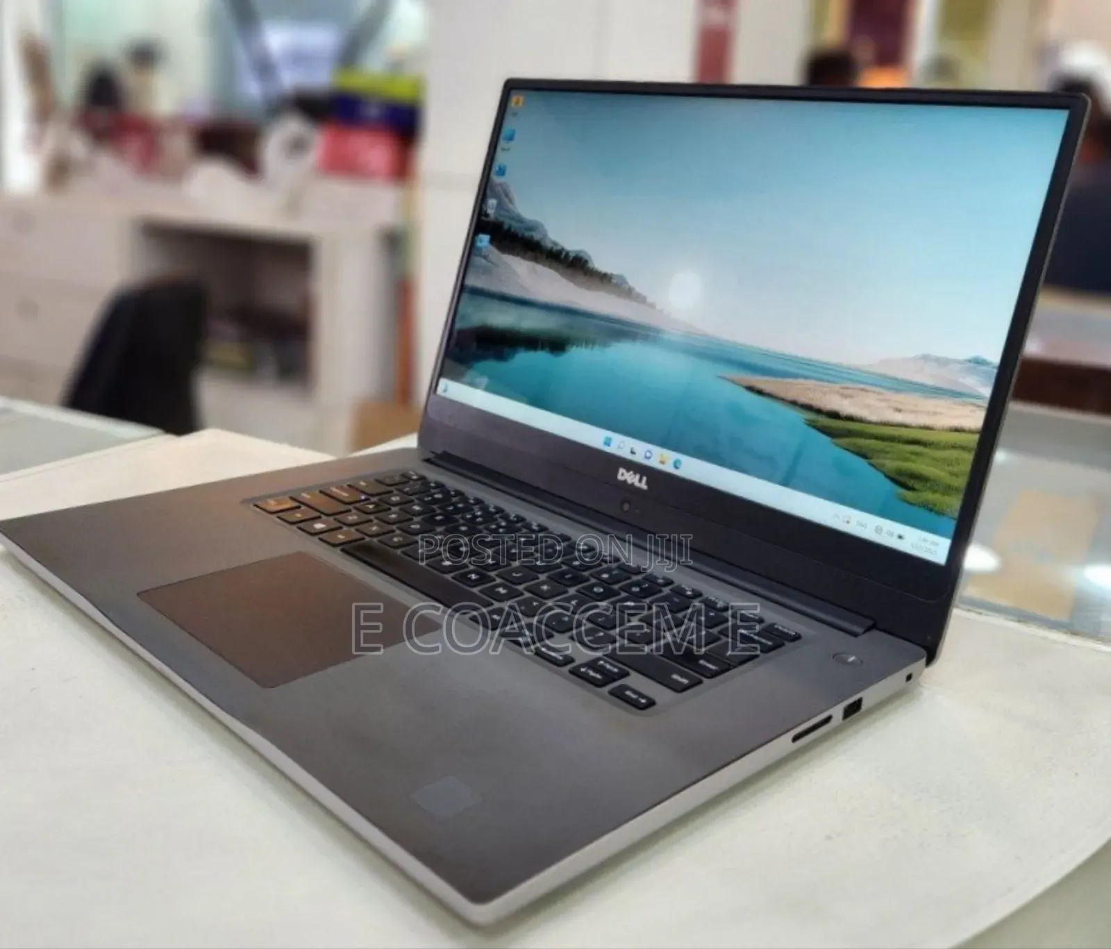 New Laptop Dell 8GB Intel Core I5 HDD+SSD 1T