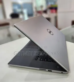 New Laptop Dell Inspiron 15 8GB Intel Core I5 HDD+SSD 256GB