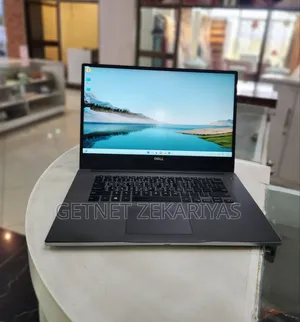 New Laptop Dell Inspiron 15 8GB Intel Core I5 HDD+SSD 256GB