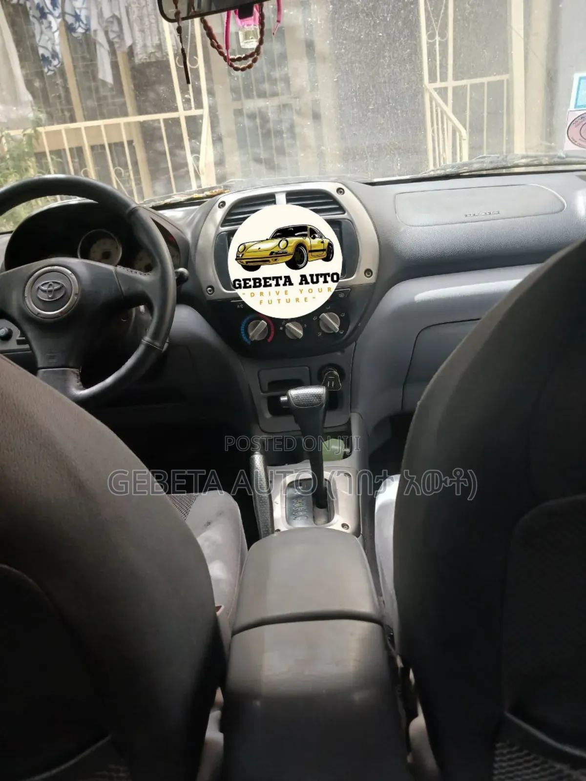 Toyota RAV4 2002 Gray