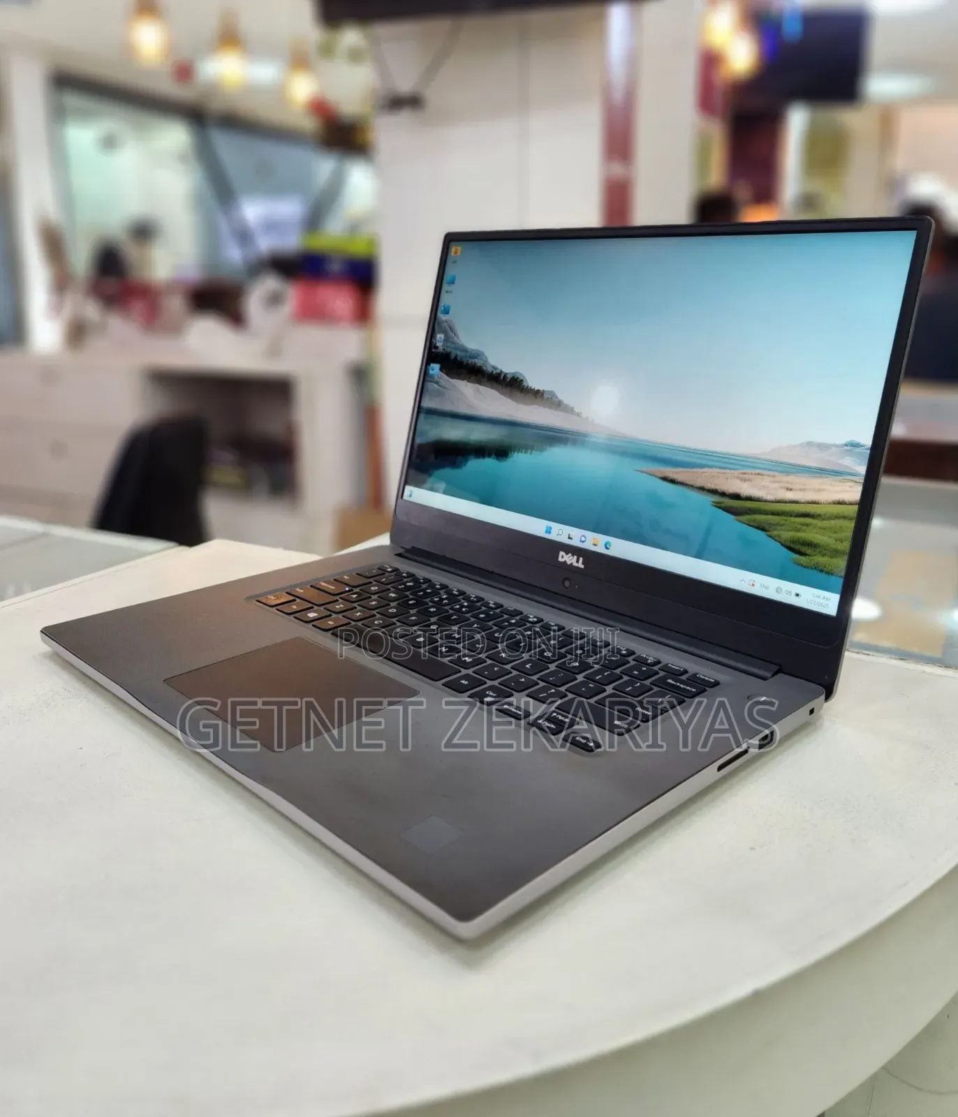 New Laptop Dell Inspiron 15 8GB Intel Core I5 HDD+SSD 256GB