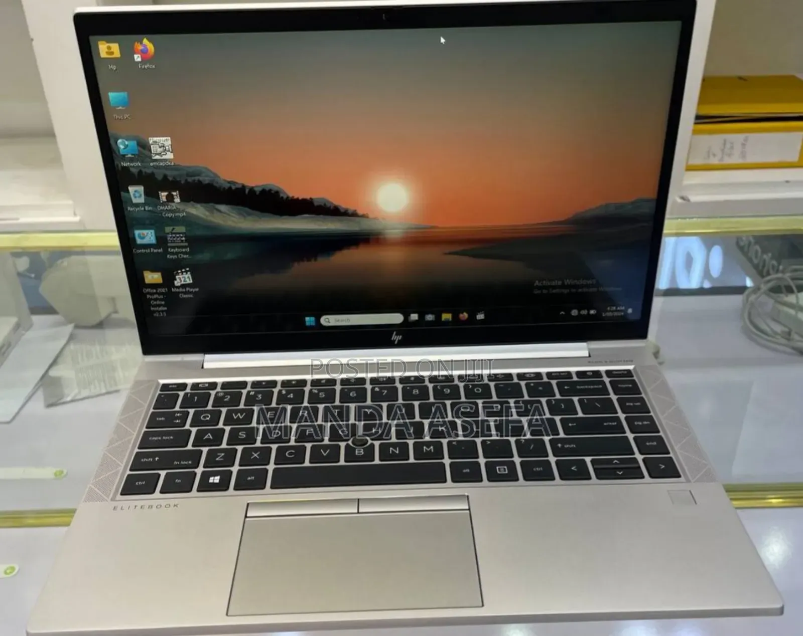 New Laptop HP EliteBook 840 G7 16GB Intel Core I5 SSD 512GB