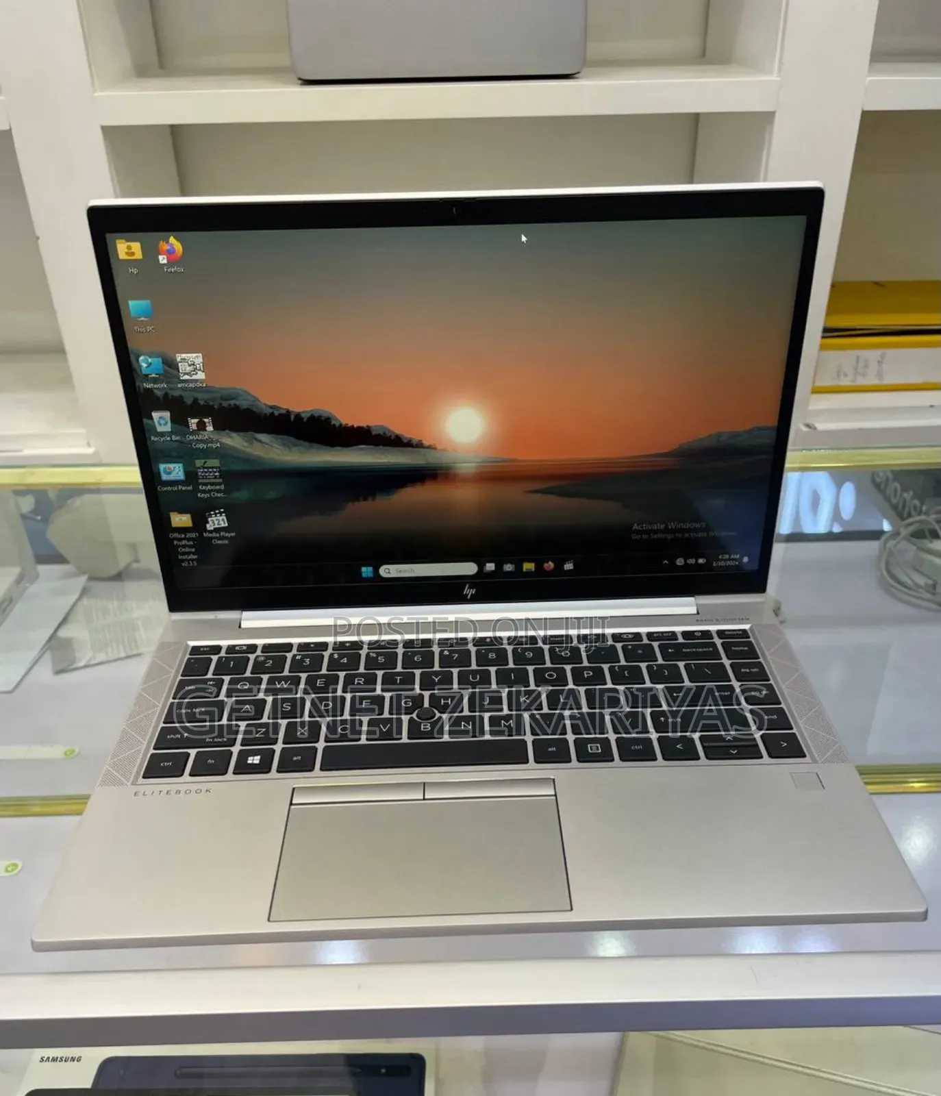 New Laptop HP EliteBook 840 G7 16GB Intel Core I5 SSD 512GB