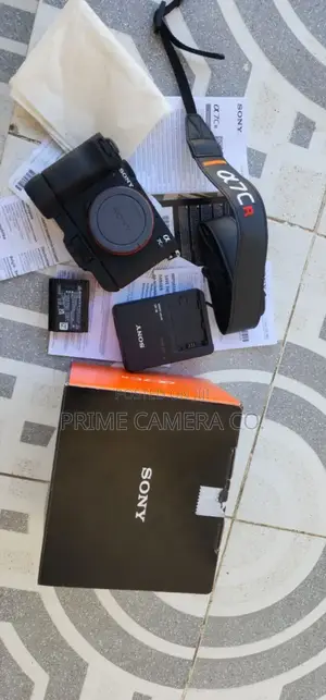 Sony A7CR Mirrorless Camera (Brand New)