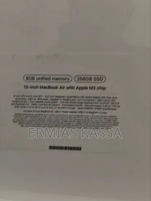 New Laptop Apple MacBook Air 2022 M2 8GB Apple M2 SSD 256GB