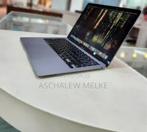 Photo - Laptop Apple MacBook Air 2020 8GB Intel Core I3 SSD 256GB