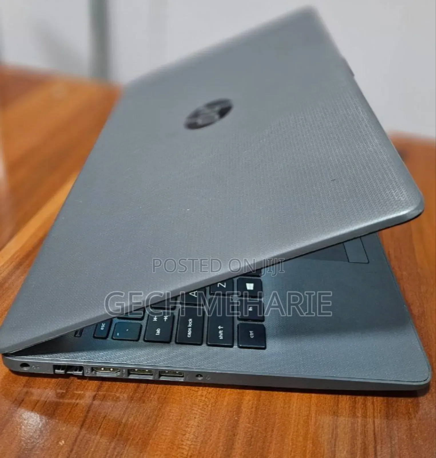 New Laptop HP Stream Notebook 8GB Intel Core I5 SSD 1T
