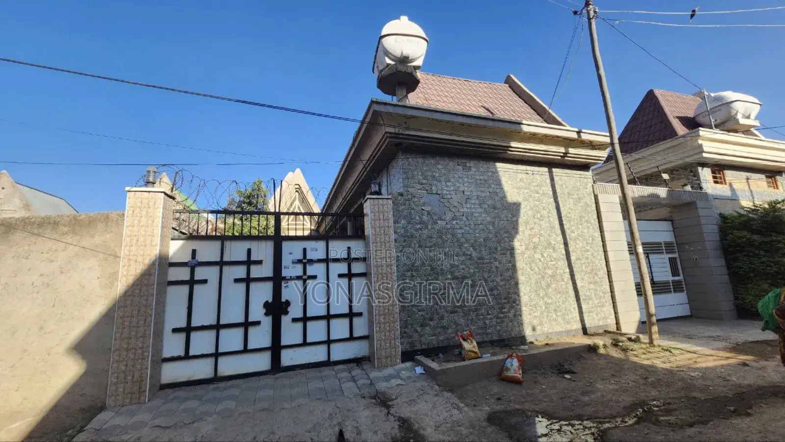 Furnished 4bdrm House in Adama for sale