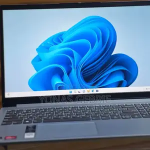New Laptop Lenovo 16GB AMD Ryzen 7 SSD 512GB