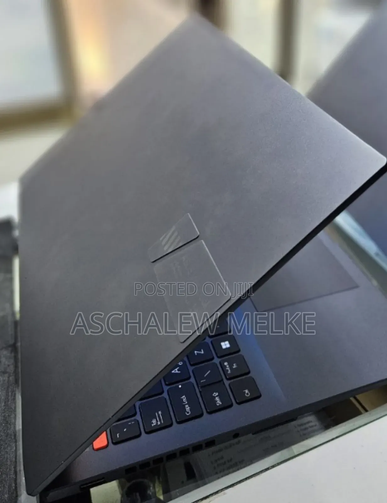 Laptop Asus VivoBook Pro 17 N705UD 16GB Intel Core I7 SSD 512GB