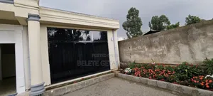 3bdrm Villa in Ferensay , Luxury, Addis Ketema for sale
