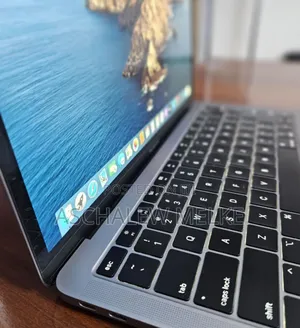 New Laptop Apple MacBook Air 2019 8GB Intel Core I5 SSD 128GB