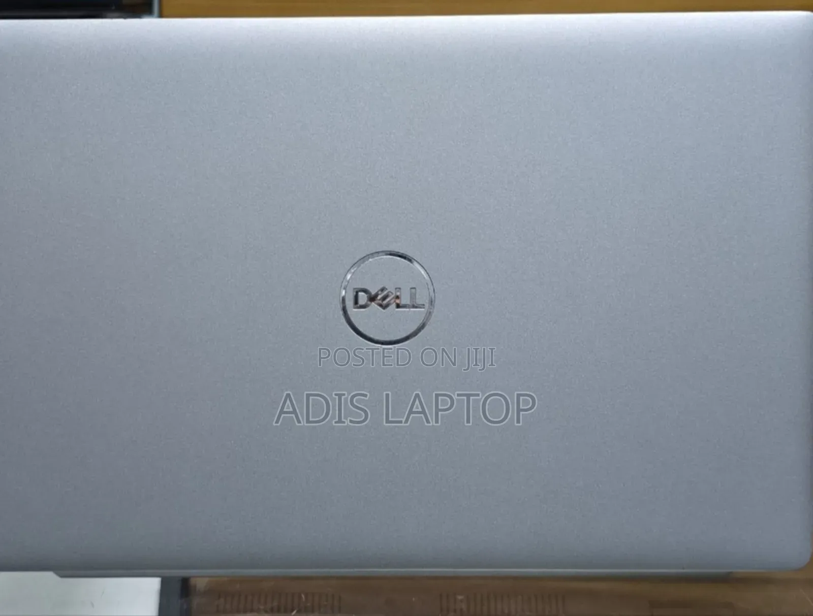 New Laptop Dell Precision 15 3520 32GB Intel Core I7 SSD 512GB