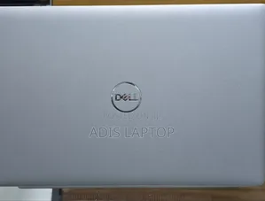 New Laptop Dell Precision 15 3520 32GB Intel Core I7 SSD 512GB