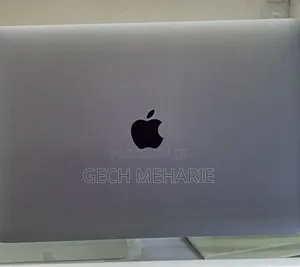 New Laptop Apple MacBook Pro 2017 8GB Intel Core I5 SSD 512GB