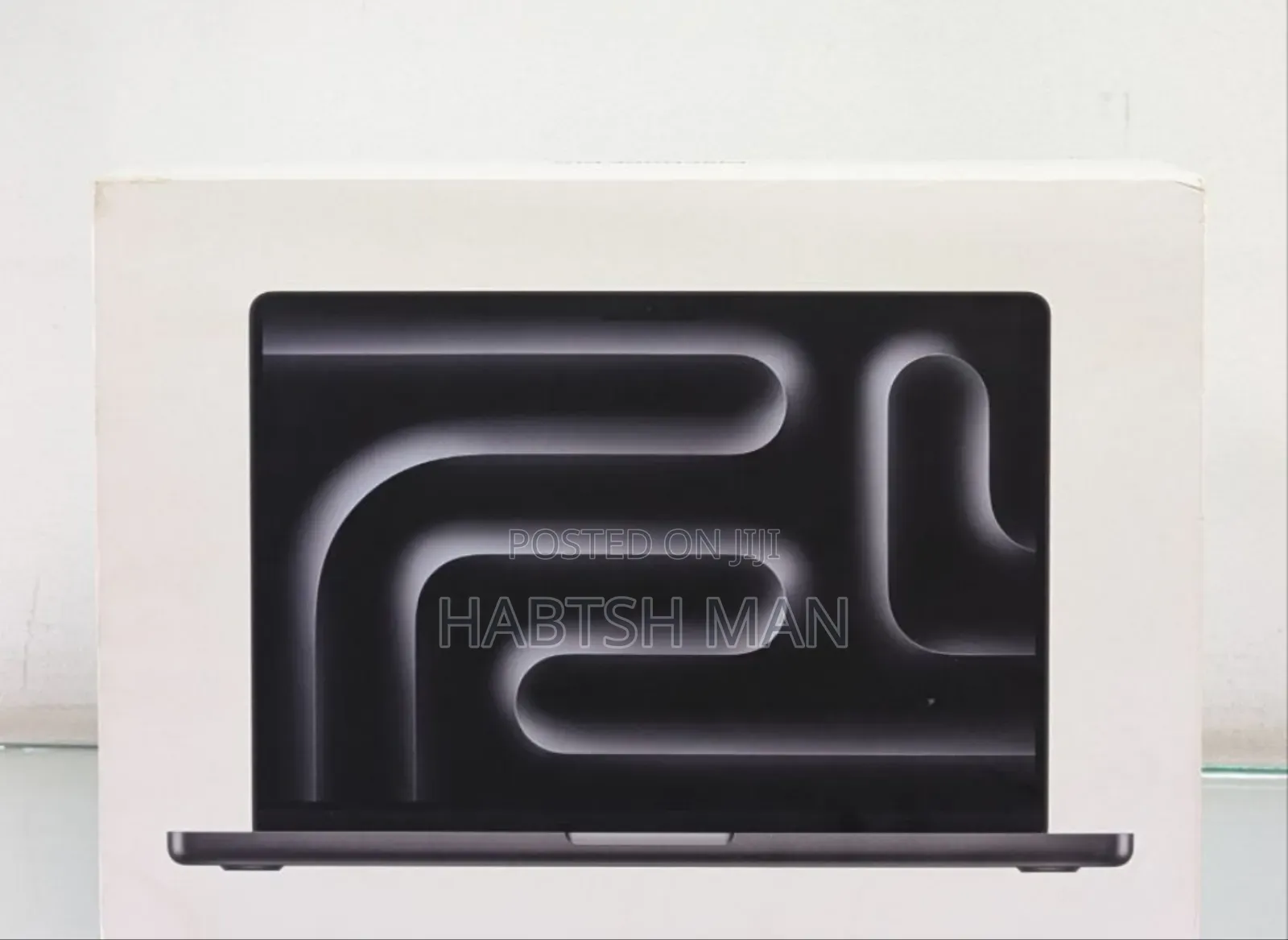 New Laptop Apple MacBook Pro 2024 M4 14-Inch 24GB Apple M4 SSD 512GB