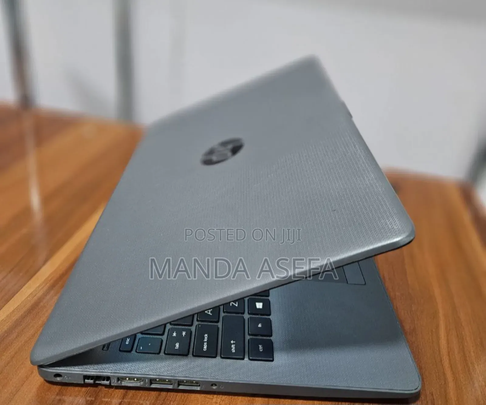 New Laptop HP Stream Notebook 8GB Intel Core I5 HDD 1T