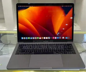 Laptop Apple MacBook Pro 2017 8GB Intel Core I5 SSD 512GB