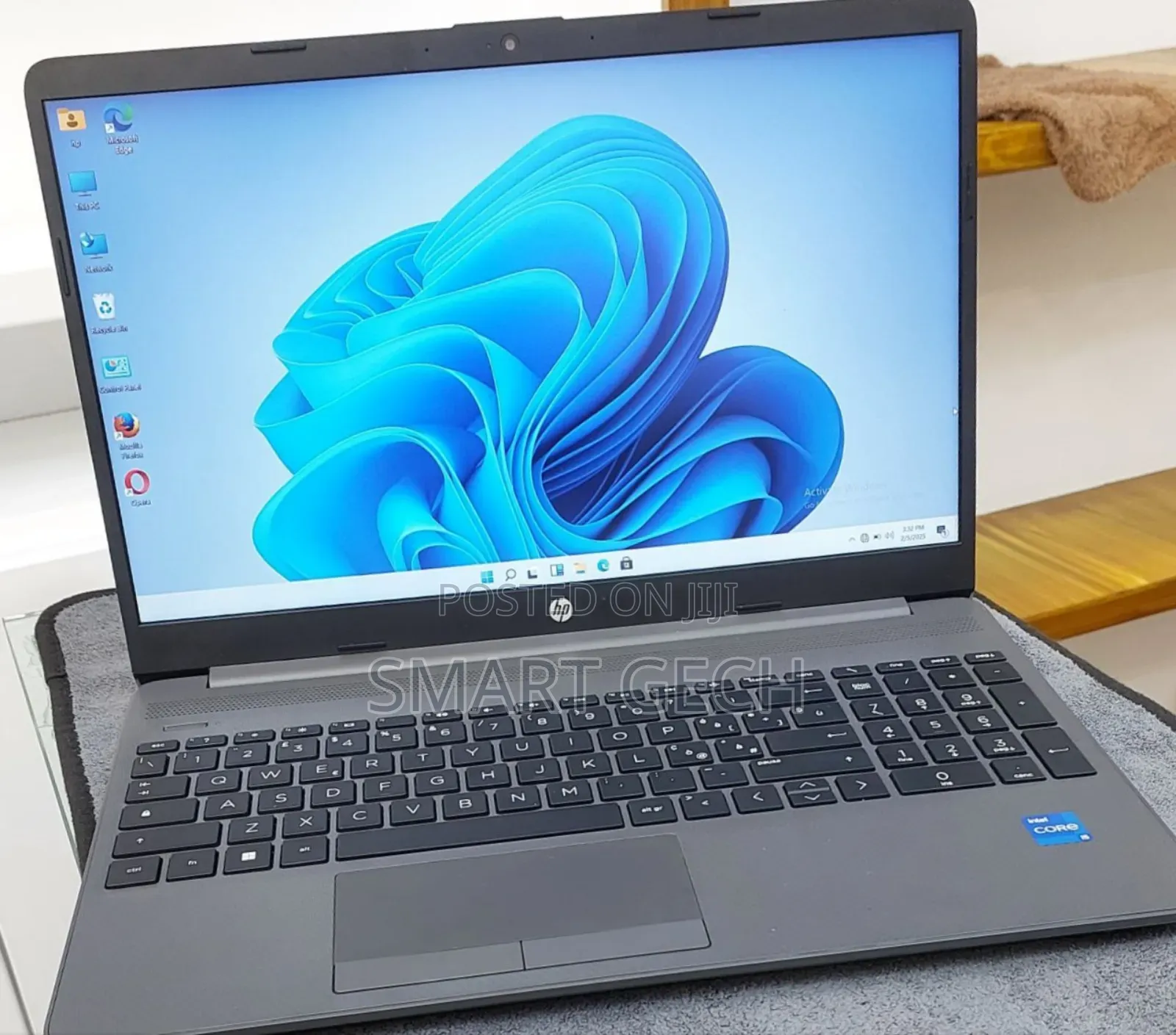 New Laptop HP Stream Notebook 16GB Intel Core I5 HDD 1T