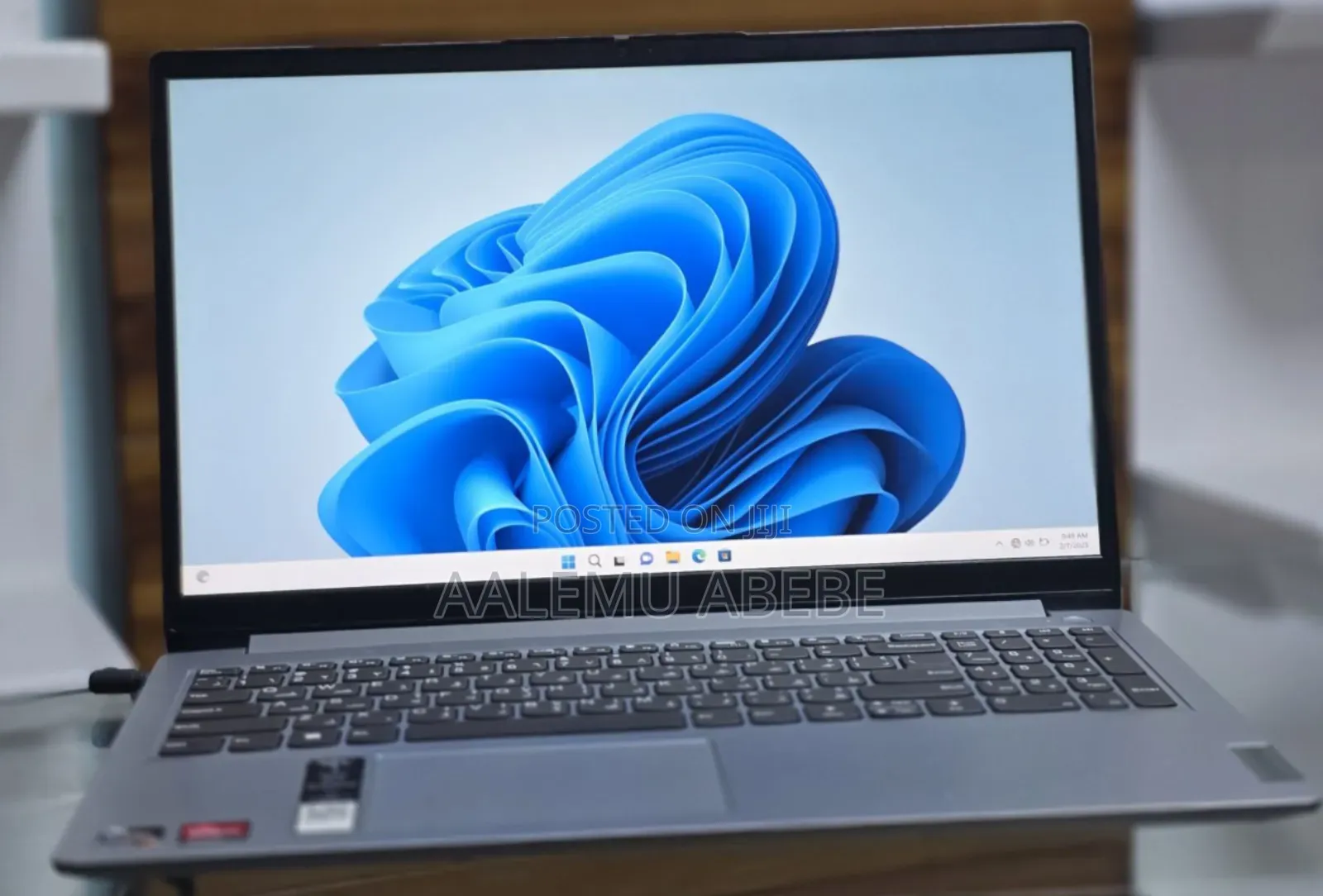 New Laptop Lenovo 16GB AMD Ryzen 7 SSD 512GB