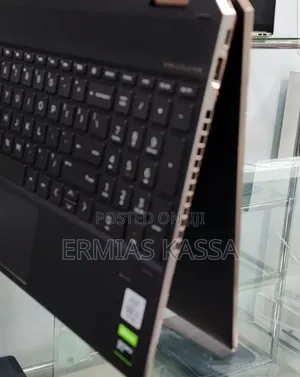 New Laptop HP Spectre X360 15 16GB Intel Core I7 SSD 512GB
