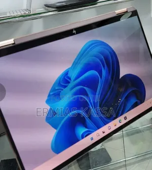 New Laptop HP Spectre X360 15 16GB Intel Core I7 SSD 512GB