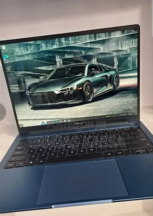 New Laptop 8GB Intel Core I5 SSD 512GB