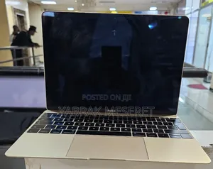 New Laptop Apple MacBook Pro 2015 8GB SSD 256GB