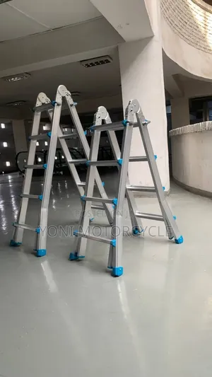 Photo - Construction Tools  Ladder