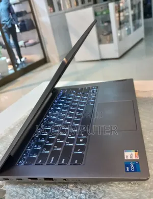 New Laptop Lenovo Thinkbook 14 16GB Intel Core I7 SSD 512GB