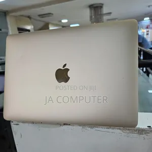 New Laptop Apple MacBook Pro 2015 8GB Intel Core M SSD 512GB